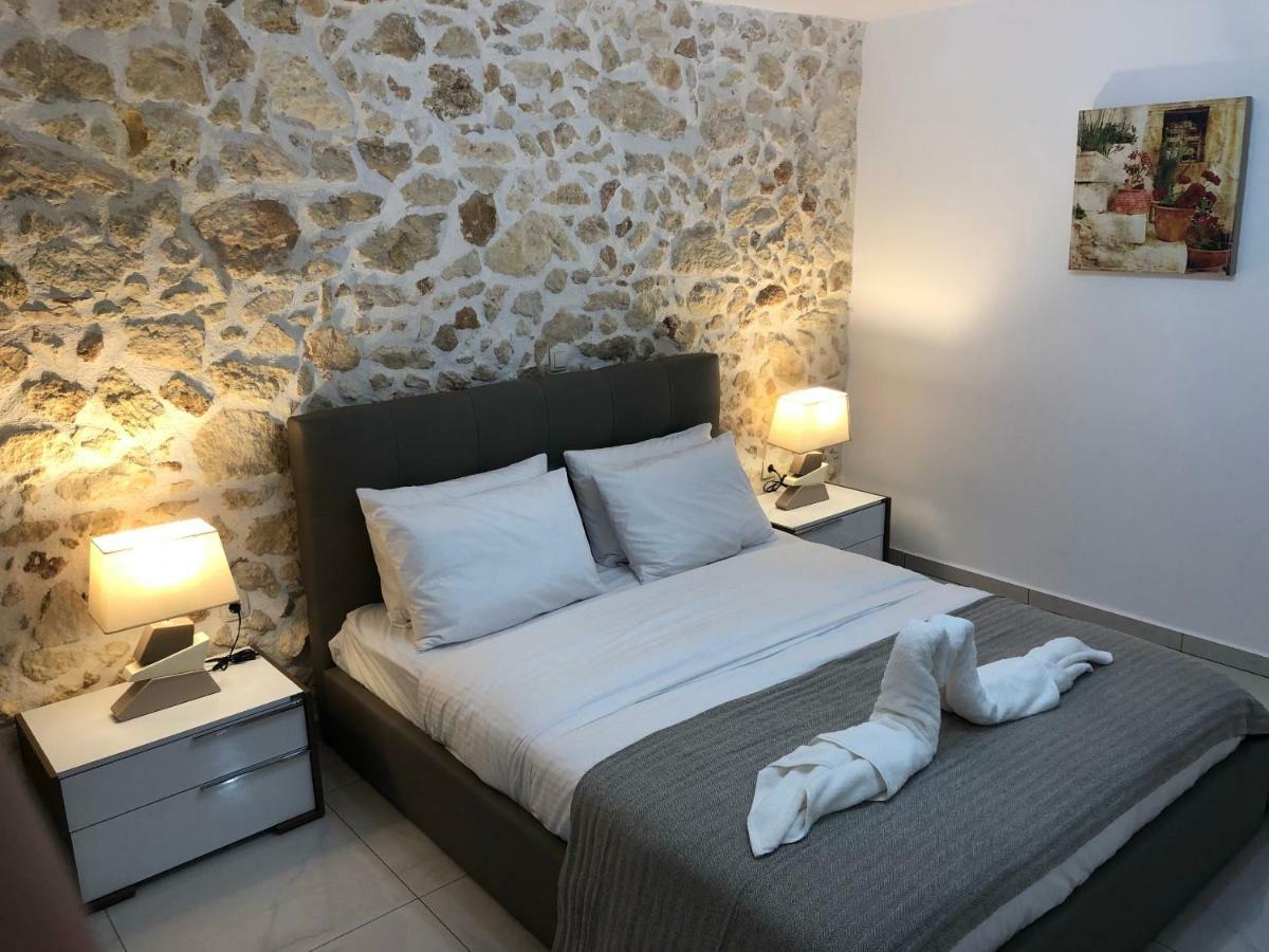 Wave Apartment Chania  Buitenkant foto