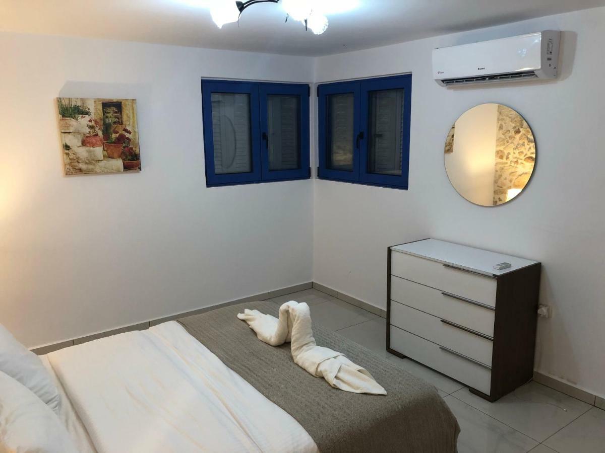 Wave Apartment Chania  Buitenkant foto