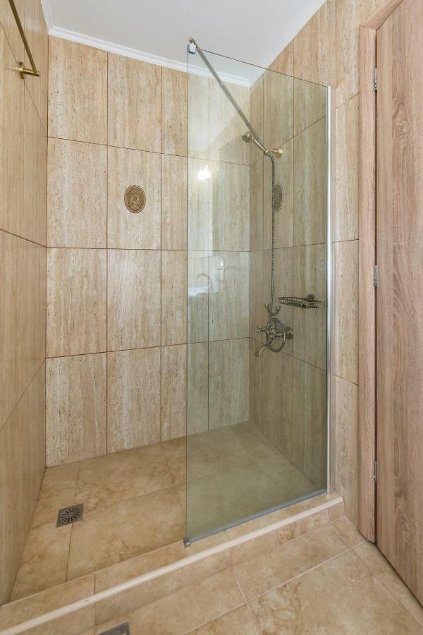 Wave Apartment Chania  Buitenkant foto