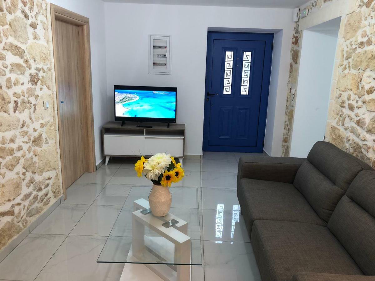 Wave Apartment Chania  Buitenkant foto